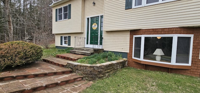 view of exterior entry