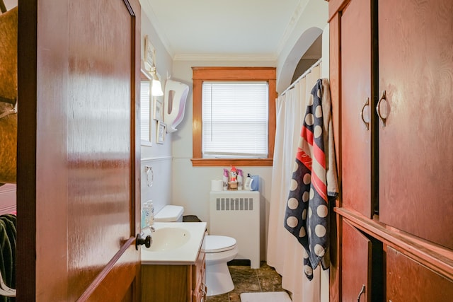 full bath featuring radiator, crown molding, toilet, a shower with curtain, and vanity