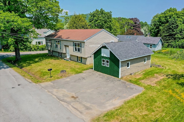 18 Oak St, Camden, ME 04843 - view from above of property