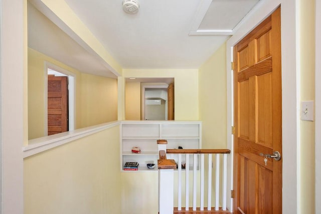101 Whites Bridge Rd, Windham, ME 04062 - view of hallway