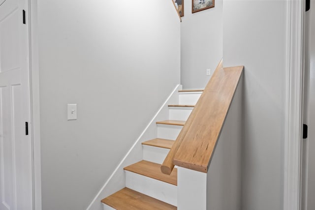 63 Grandview Dr, Newport, ME 04953 - view of stairway