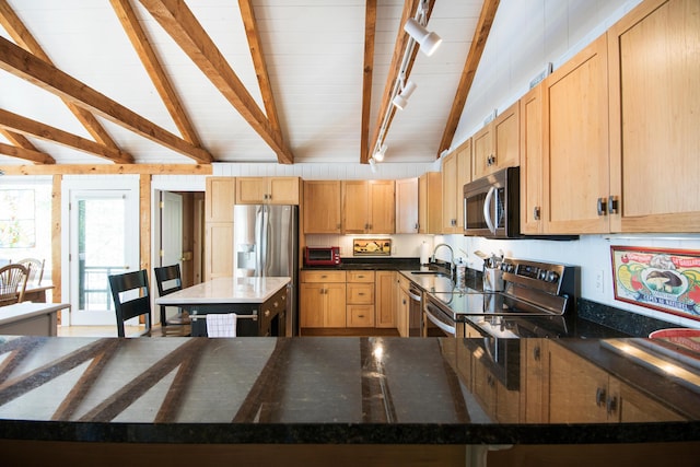 29 Good Day Dr, South Bristol, ME 04568 - kitchen featuring appliances with stainless steel finishes, a sink, and light brown cabinets