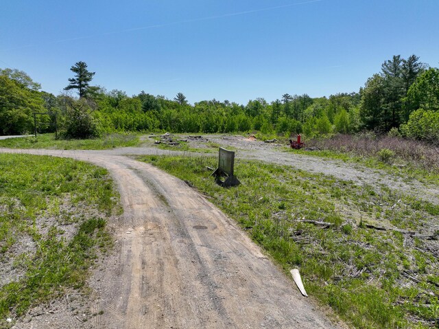 959 Elm St, Newport, ME 04953