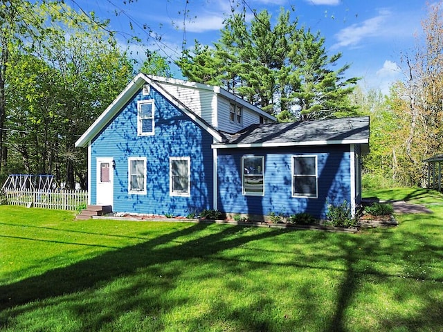 16 Libby Hill Rd, Gardiner, ME 04345 - view of front facade with a front lawn