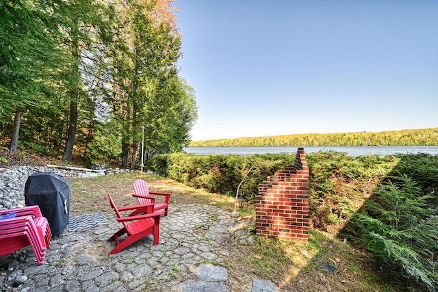 4 Tabert Ln, Belgrade, ME 04917 - view of yard featuring a water view