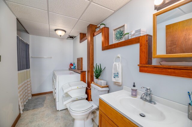 4 Tabert Ln, Belgrade, ME 04917 - full bath featuring a drop ceiling, vanity, and curtained shower