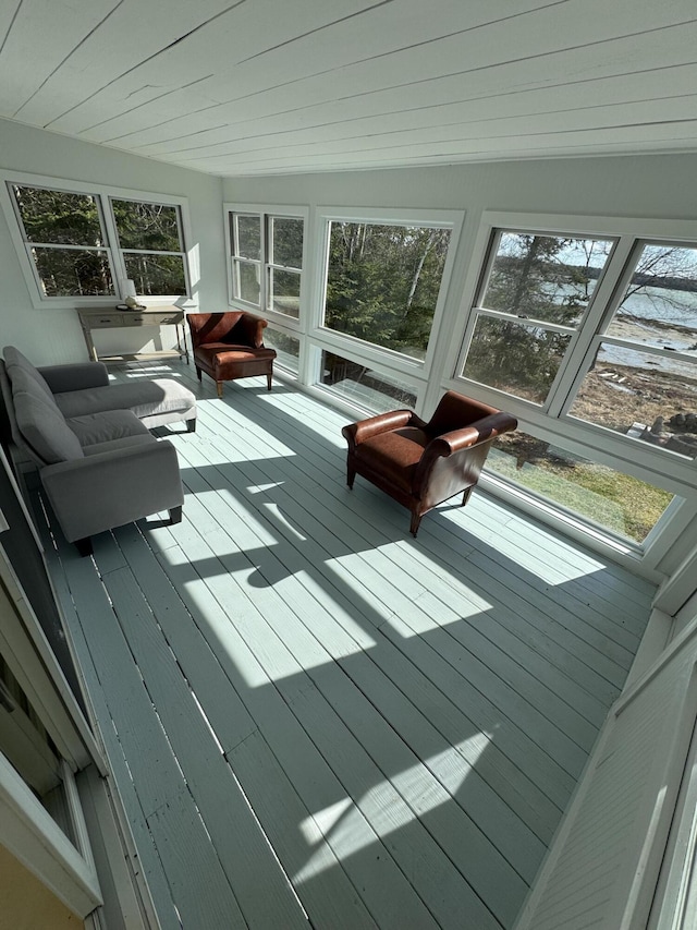 sunroom / solarium with plenty of natural light