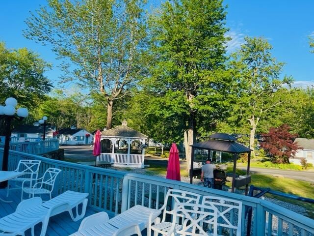 22 Ocean Park Rd Unit 136, Saco, ME 04072 - wooden terrace featuring a gazebo