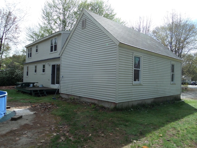 365 Country Club 3rd Rd, Sanford, ME 04073 - back of house featuring a deck and a yard