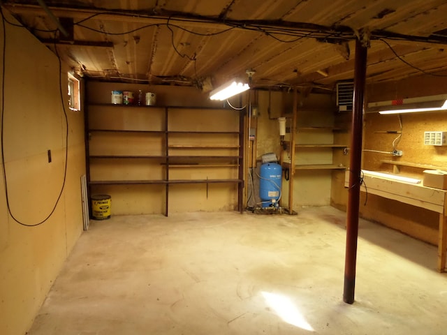 365 Country Club 3rd Rd, Sanford, ME 04073 - unfinished basement featuring a water pressure tank