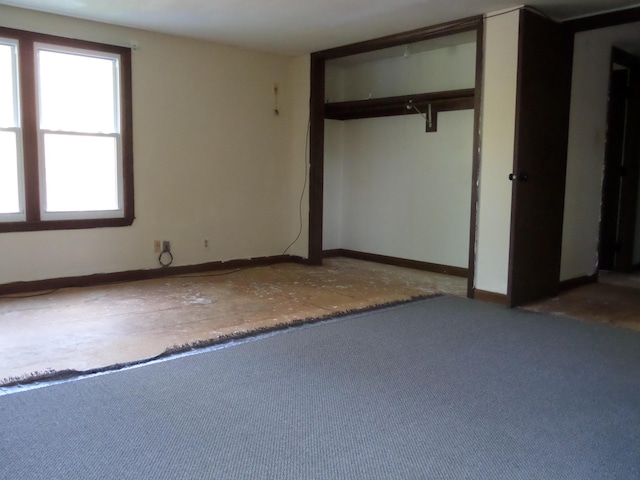 365 Country Club 3rd Rd, Sanford, ME 04073 - unfurnished room featuring baseboards