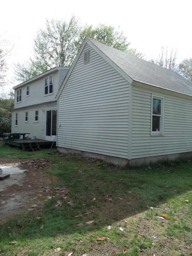 365 Country Club 3rd Rd, Sanford, ME 04073 - view of side of home featuring a wooden deck