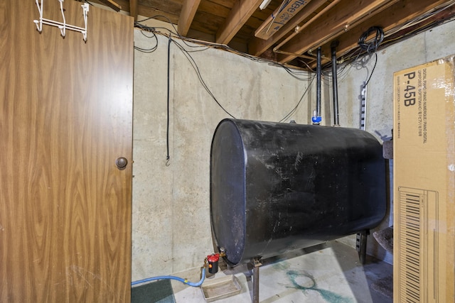 450 W Rd, Waterboro, ME 04087 - unfinished below grade area with oil tank
