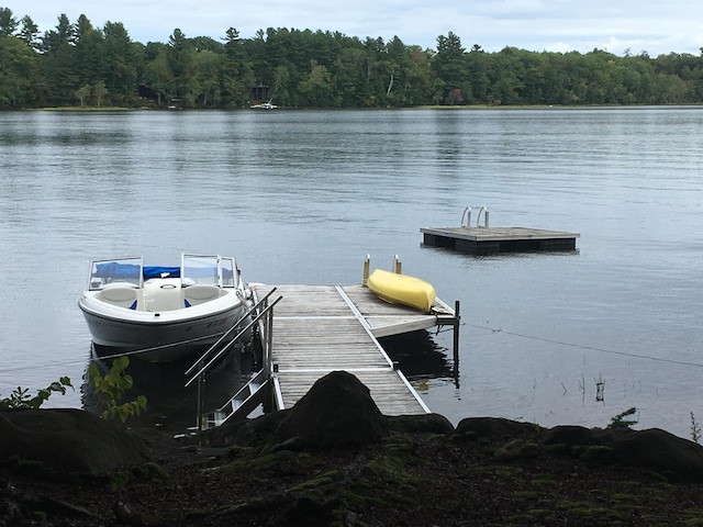 109 Carpenter Point Rd, Livermore, ME 04253