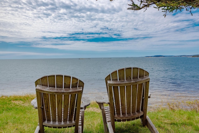 421 Petitmanan Point Rd, Steuben, ME 04680 - water view