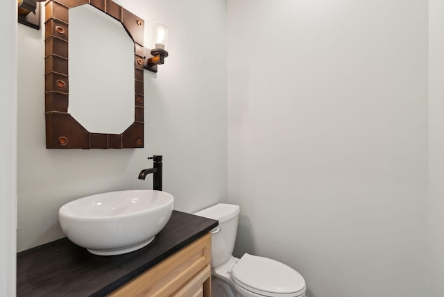 31 Green Trees Dr, Gorham, ME 04038 - bathroom featuring vanity, toilet, and baseboards