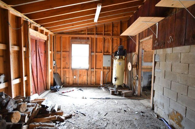 misc room featuring vaulted ceiling