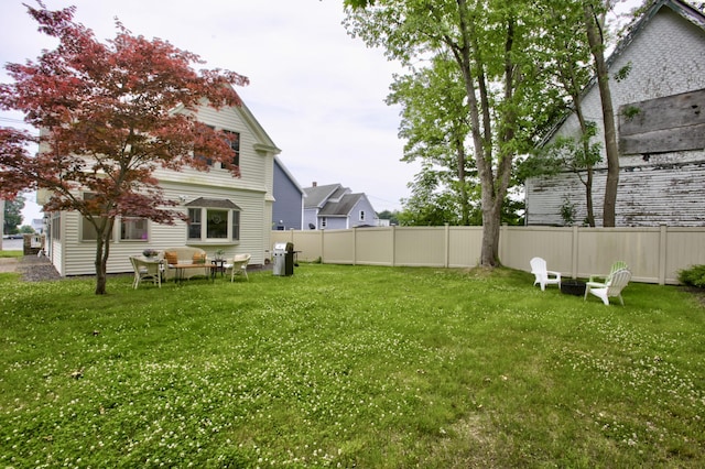 28 Saco Ave, Old Orchard Beach, ME 04064 - view of yard with fence