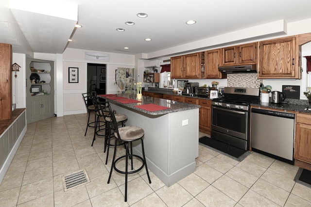 8 Cottage St, Bridgton, ME 04009 - photo 9