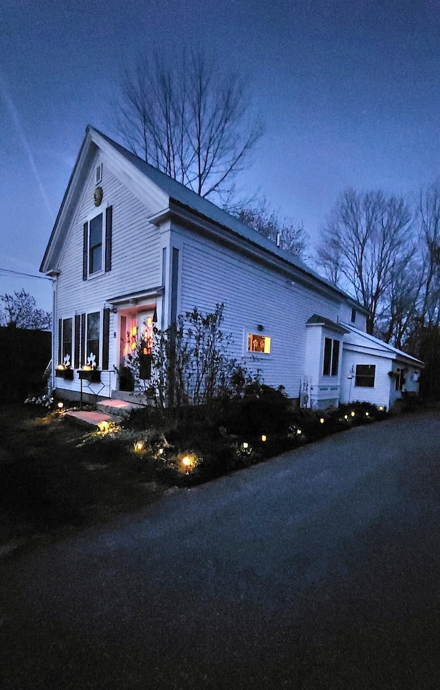 8 Cottage St, Bridgton, ME 04009 - photo 1