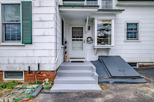 view of exterior entry
