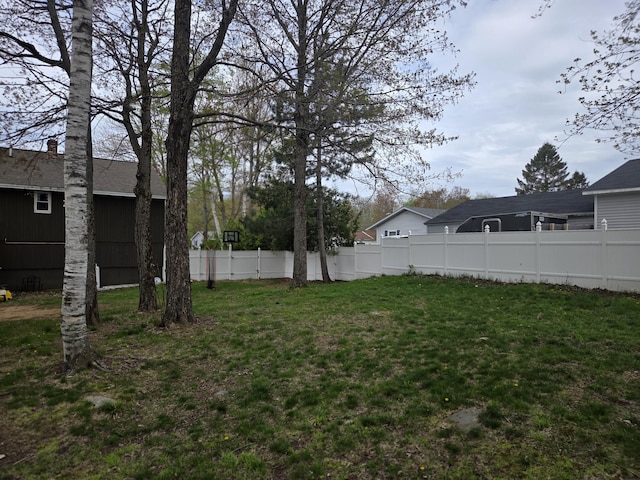 134 Minuteman Dr, Millinocket, ME 04462 - view of yard