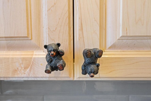 573 Exeter Rd, Corinth, ME 04427 - detailed view