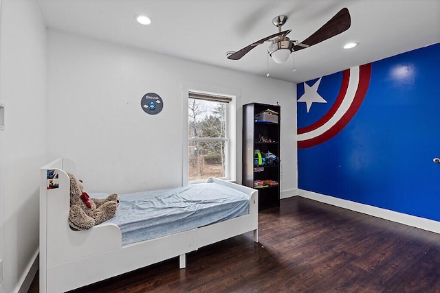 bedroom with recessed lighting, wood finished floors, a ceiling fan, and baseboards