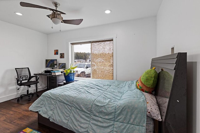 bedroom with recessed lighting, wood finished floors, a ceiling fan, and baseboards