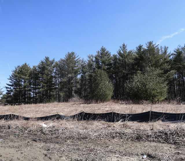 116 Fieldstone Dr, Augusta, ME 04330