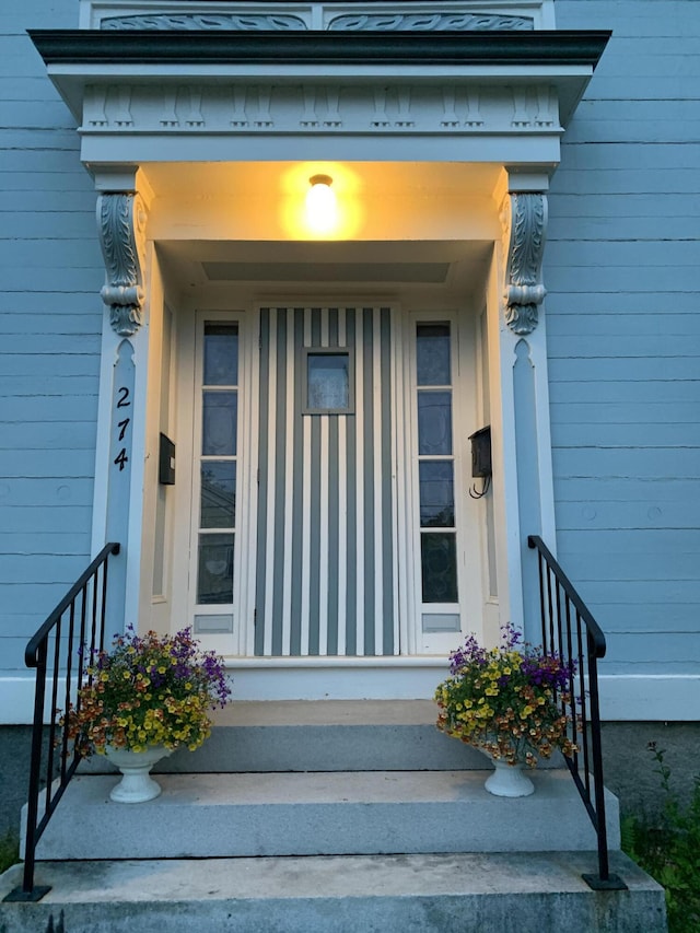 view of entrance to property