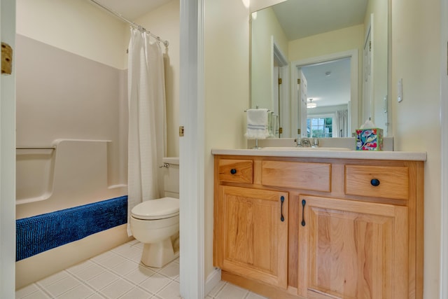 23 Winterberry Ct Unit 23, Cumberland, ME 04021 - bathroom with vanity, toilet, shower / tub combo, and tile patterned floors