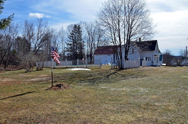 23 Park St, West Paris, ME 04289 - view of yard with fence