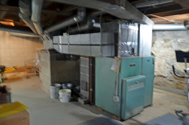 23 Park St, West Paris, ME 04289 - view of utilities