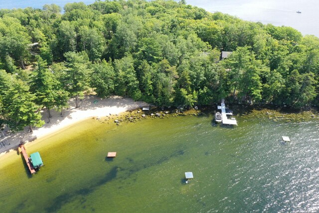 17 Emerald Point Dr, Frye Island, ME 04071
