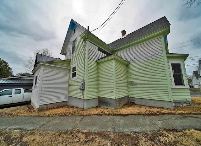view of home's exterior