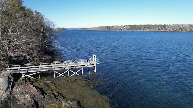 41 Bens Landing Rd, Boothbay, ME 04537