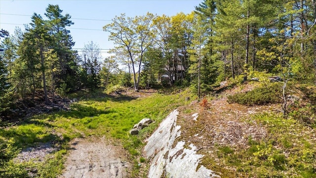 41 Bens Landing Rd, Boothbay, ME 04537