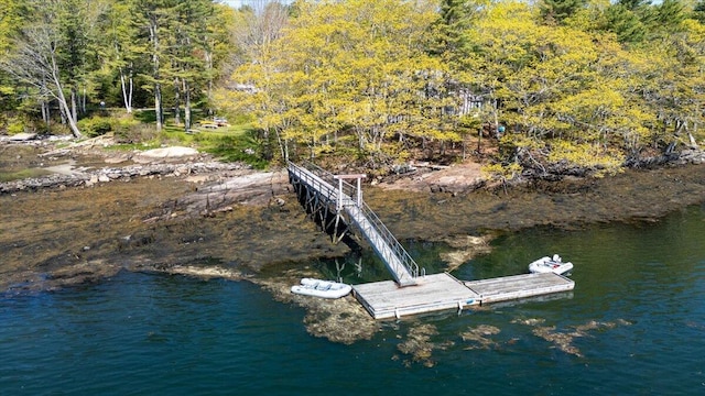 41 Bens Landing Rd, Boothbay, ME 04537