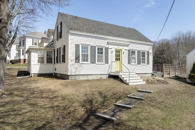 9 School St, Boothbay Harbor, ME 04538 - view of front of home featuring a shingled roof