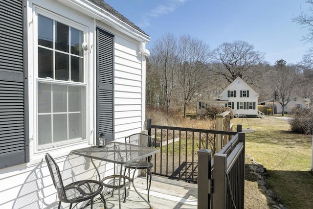 9 School St, Boothbay Harbor, ME 04538 - deck with a yard