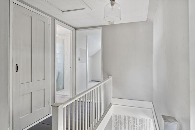 9 School St, Boothbay Harbor, ME 04538 - view of hallway