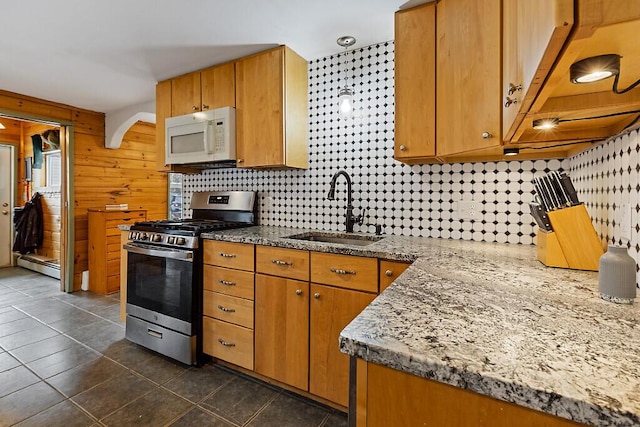751 Holley Rd, Farmington, ME 04938 - photo 7