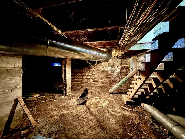 68 Washington St, Eastport, ME 04631 - unfinished below grade area with stairway