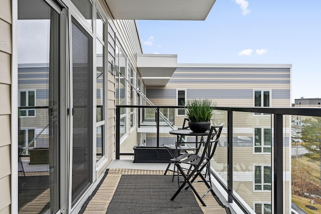 267 US Route 1 Ph 508, Falmouth, ME 04105 - view of balcony