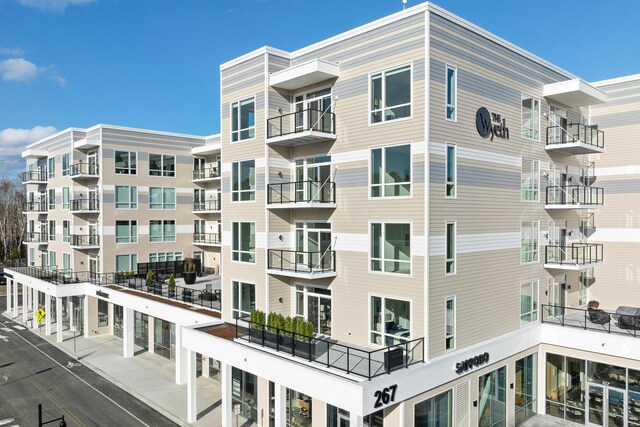 267 US Route 1 Ph 508, Falmouth, ME 04105 - view of building exterior