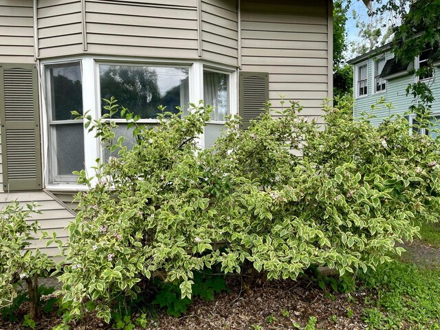 642 Main St, Old Town, ME 04468 - view of home's exterior