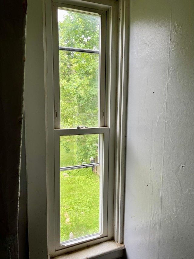 642 Main St, Old Town, ME 04468 - view of details