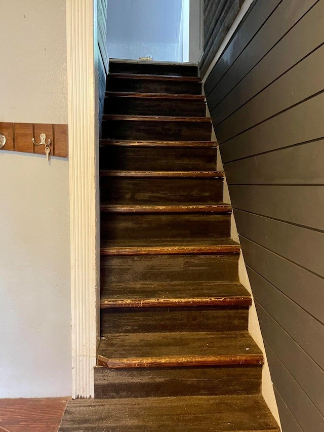 642 Main St, Old Town, ME 04468 - stairs featuring wooden walls