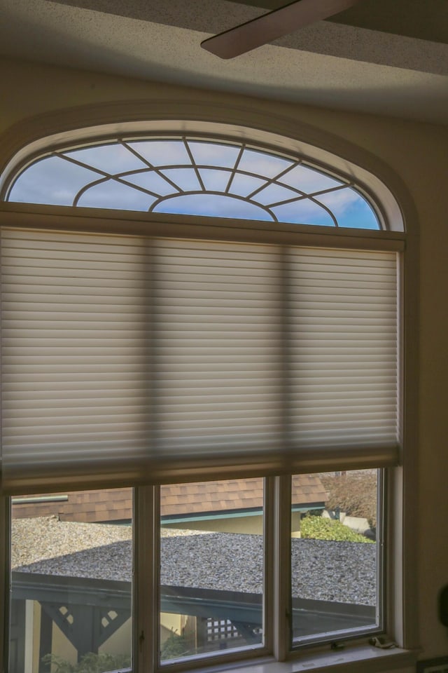 view of interior details